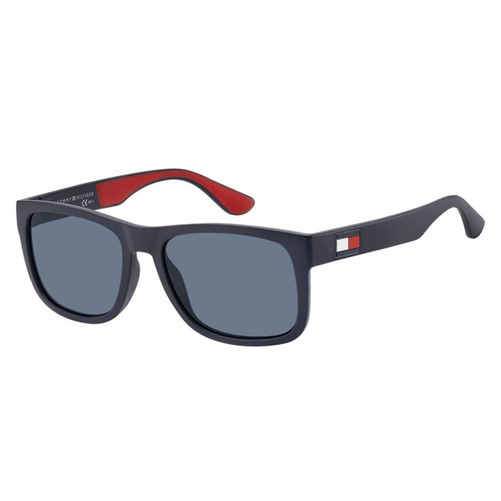 Offerta esclusiva: con l’acquisto di un CT Sport ultraleggero, ricevi 1 orologio + 1 occhiale Tommy Hilfiger gratis!